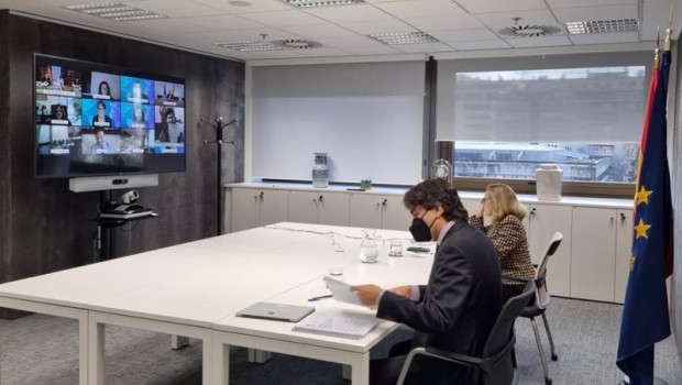 ep archivo   nadia calvino asume la presidencia de fiiapp
