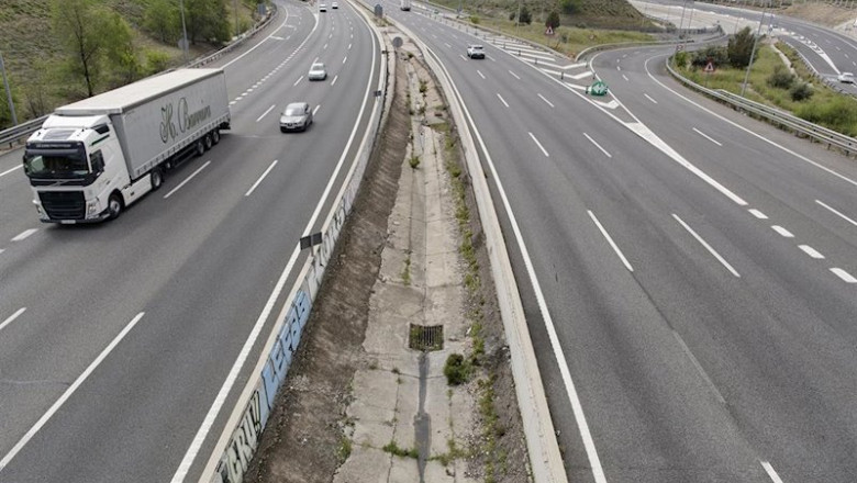 Carretera M-40 a la altura del barrio de Vallecas, en Madrid (España) a 13 de abril de 2020. | EDUARDO PARRA / EUROPA PRESS - Archivo ep carretera m-40 a la altura del barrio de vallecas en madrid espana a 13 de abril de 2020