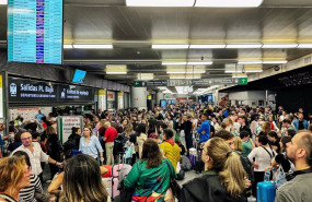 ep cientos de personas en la estacion de atocha a 19 de octubre de 2024 en madrid espana
