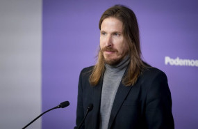 ep el portavoz de podemos pablo fernandez ofrece una rueda de prensa en la sede de podemos este ep el portavoz de podemos pablo fernandez ofrece una rueda de prensa en la sede de podemos este
