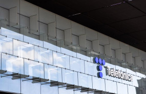 ep fachada de la sede de telefonica