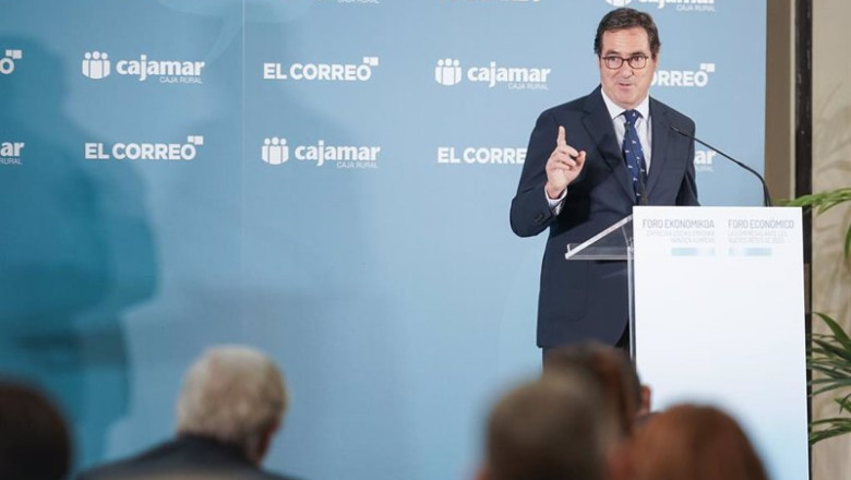 ep garamendi en un foro economico organizado por el correo y celebrado en vitoria gasteiz ep garamendi en un foro economico organizado por el correo y celebrado en vitoria gasteiz