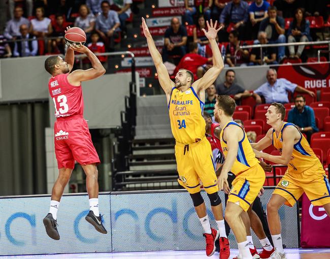 ep gary neal tecnyconta zaragoza pablo aguilar herbalife gran canaria