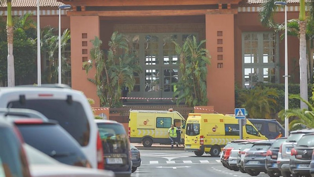 ep hotel de adeje en situacion de aislamiento por el positivo en coronavirus de un turista italiano
