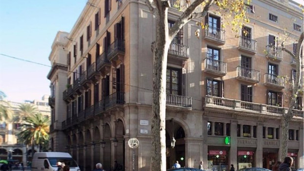 ep hotel fornos de barcelona de la cadena by salomon