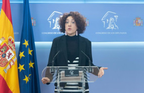 ep la diputada de sumar y dirigente de en comu podem aina vidal interviene durante una rueda de