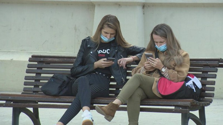 ep nuevos habitos de consumo digitales a traves de los telefonos moviles principalmente