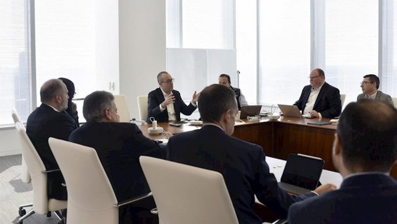Onur Genç, consejero delegado de BBVA, con el equipo de USA | BBVA ep onur gen consejero delegado de bbva con el equipo de usa