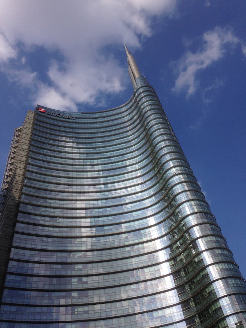 ep sede central de unicredit en milan