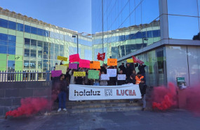 ep seguimiento del primer dia de la huelga indefinida convocada por el comite de empresa de holaluz