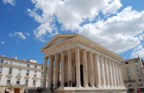nimes palacio justicia francia