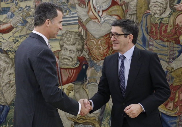 PATXI LOPEZ REY FELIPE SEGUNDO