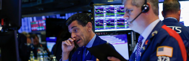 Signo mixto en Wall Street ante el nuevo retraso para la reunión Trump-Xi