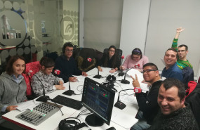 1571997023 taller de radio gigantes