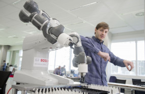 1582102380 1 bosch connected world