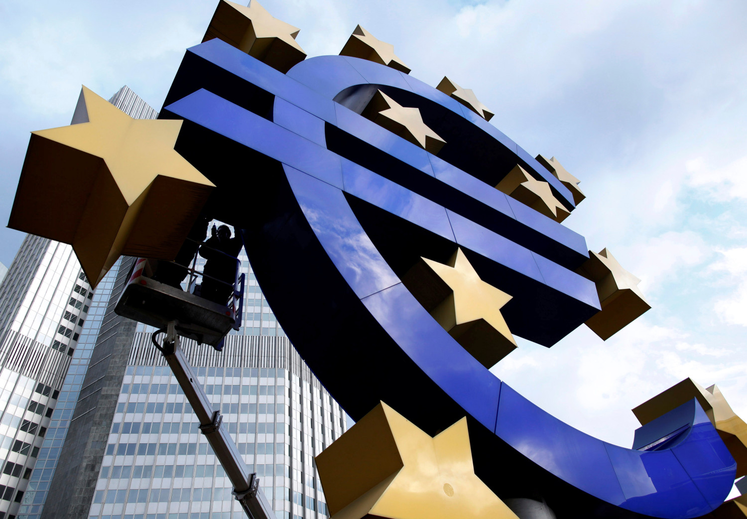 La recuperación del euro, bajo la amenaza del BCE y del gas ruso -  Bolsamania.com