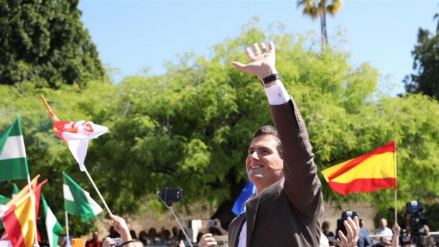ep 28a-av- rivera anuncia diez compromisosqueganaprimero sera llamarloslideresllevarloscabo