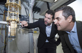 ep archivo   el consejero vasco de industria mikel jauregui durante su visita a la empresa quantum
