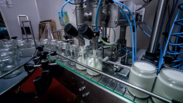 ep archivo   fabrica de productos lacteos