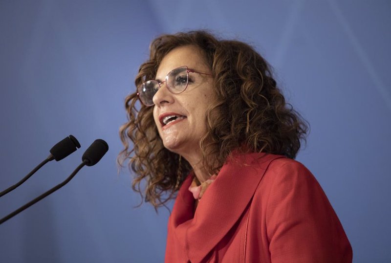 El Gobierno aprueba la subida del 0,5% en el sueldo de los empleados públicos