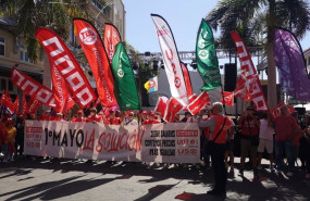 ep cabeza de la manifestacion por el primero de mayo en la plaza de la candelaria