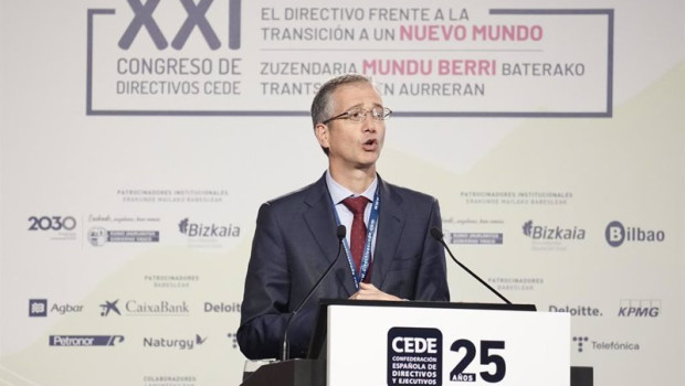 ep el gobernador del banco de espana pablo hernandez de cos interviene en el xxi congreso de