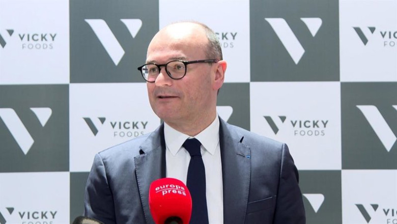 ep el ministro de industria de francia sebastien martin visita el municipio de gandia valencia y la
