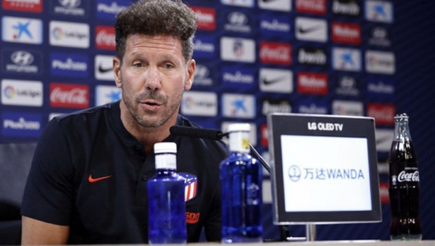 ep el tecnico del atletico de madrid diego pablo simeone
