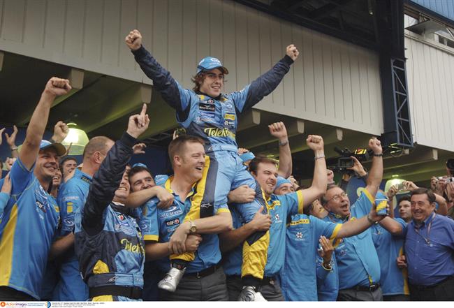 Fernando Alonso Renault 2005 campeón | RENAULT/ACTION IMAGES/AI PROJECT ep fernando alonso renault 2005 campeon