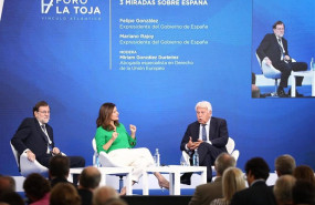 ep los expresidentes de gobierno mariano rajoy i y felipe gonzalez d mantienen una conversacion