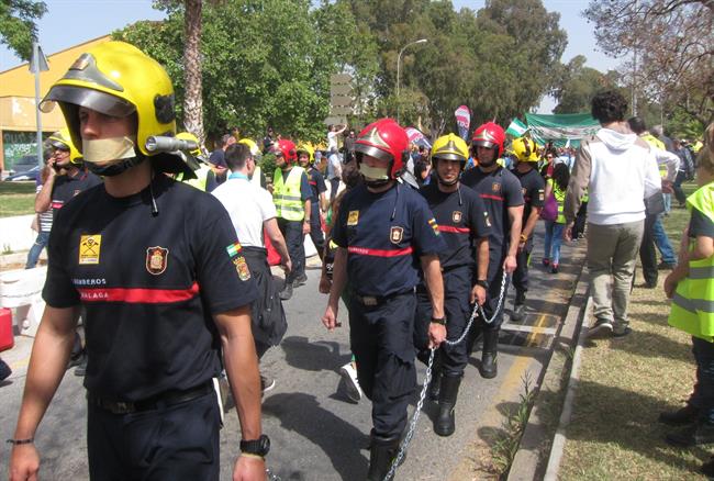 Mafestación de los bomberos en Málaga | EUROPA PRESS ep mafestacionlos bomberosmalaga