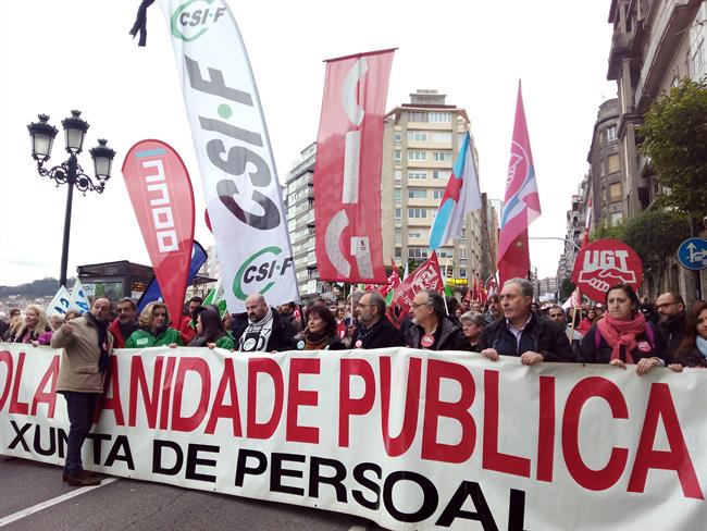 Manifestación para denunciar los problemas del área sanitaria en Vigo | EUROPA PRESS ep manifestaciondenunciarproblemas del area sanitariavigo