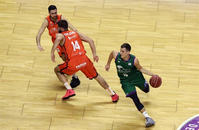 Nemanja Nedovic Unicaja contra Valencia | ACB PHOTO/M. POZO ep nemanja nedovic unicajavalencia