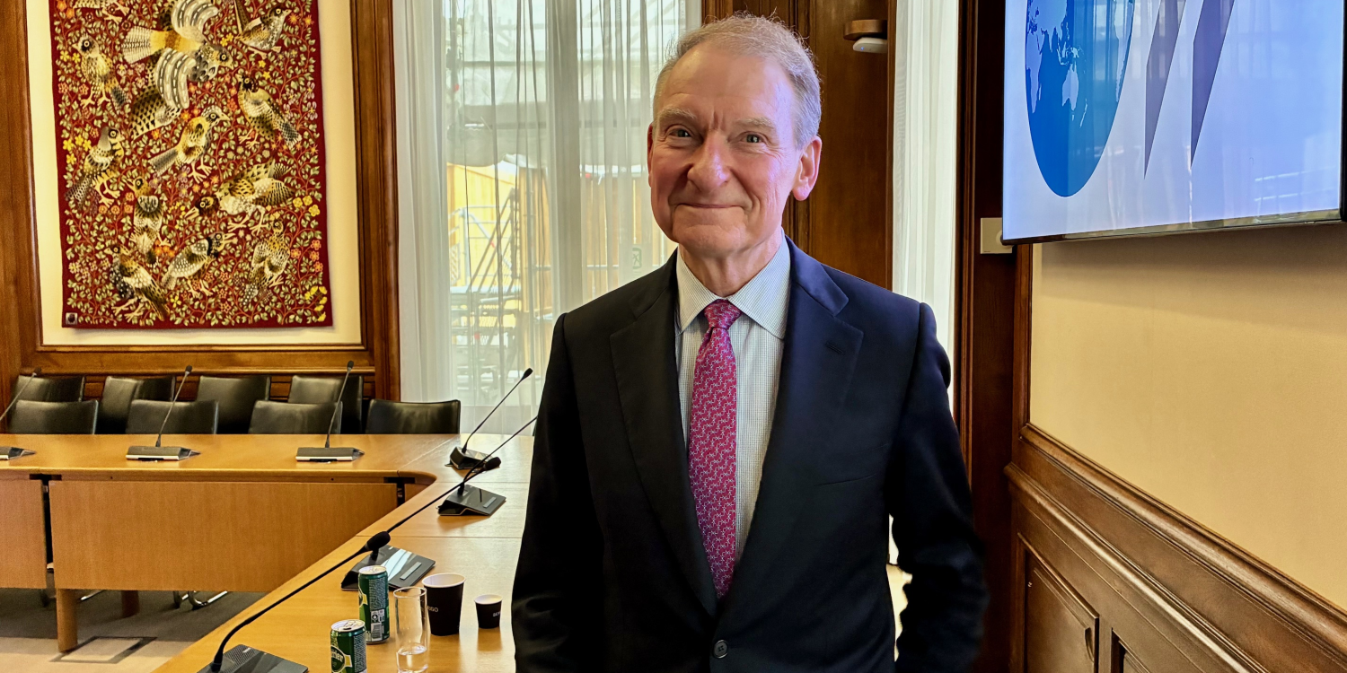 La SEC aprueba el primer ETF de criptos multiactivo y facilitará sus tramitaciones