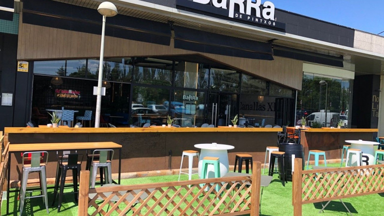 1592233646 terraza barra