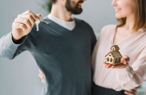 brokers finance