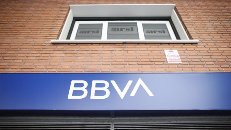 Archivo - Imagen del nuevo logo del BBVA sobre una oficina de la compañía en Madrid. | Eduardo Parra - Europa Press - Archivo ep archivo - imagen del nuevo logo del bbva sobre una oficina de la compania en madrid