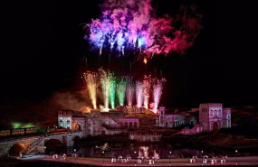 ep archivo   representacion de el sueno de toledo en puy du fou