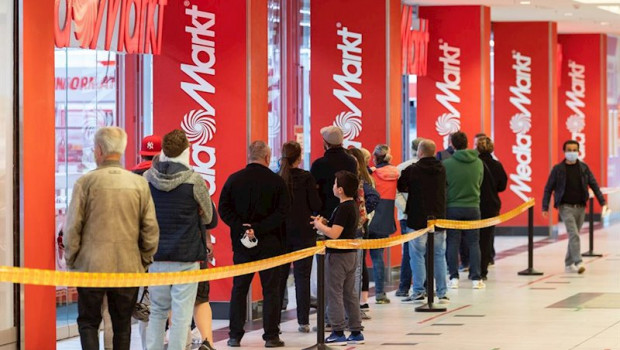 ep colas tras la reapertura de centros comerciales en alemania
