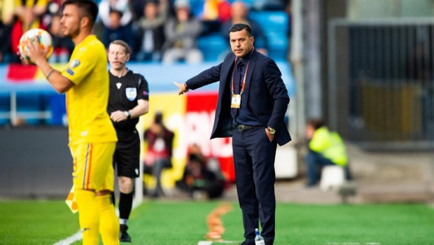 ep cosmin contra entrenador de la seleccion de rumania