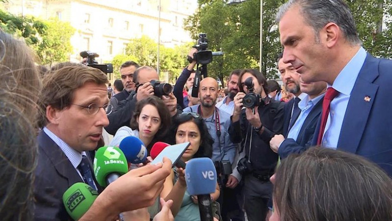 ep el alcalde de madrid jose luis martinez-almeida i se ha encarado con el portavoz de vox en el ep el alcalde de madrid jose luis martinez-almeida i se ha encarado con el portavoz de vox en el