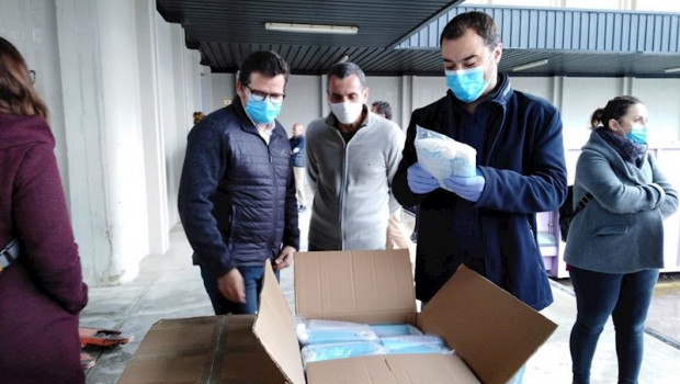 ep el ayuntamiento de terrassa barcelona recibe un pedido de 400000 mascarillas compradas en china