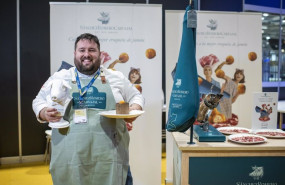 ep el chef de abadol juan monteagudo ganador de la mejor croqueta de jamon iberico de espana ep el chef de abadol juan monteagudo ganador de la mejor croqueta de jamon iberico de espana