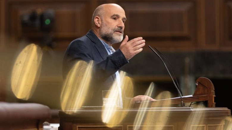 ep el diputado del bng en el congreso nestor rego interviene durante una sesion plenaria en el ep el diputado del bng en el congreso nestor rego interviene durante una sesion plenaria en el