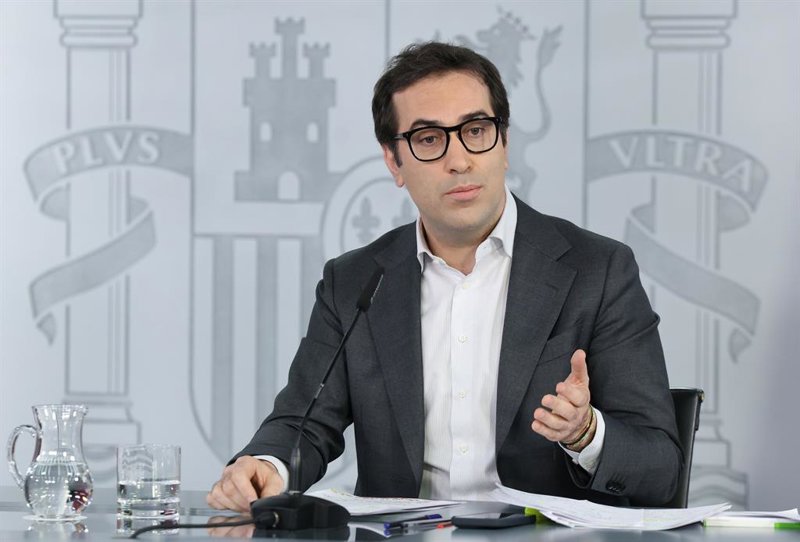 El Gobierno mantiene su previsión de PIB en el 2,2%, pero eleva la inflación hasta el 3,1% en 2026