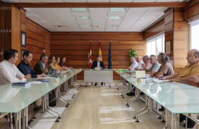 ep el presidente de la junta alfonso fernandez manueco mantiene un encuentro con las organizaciones