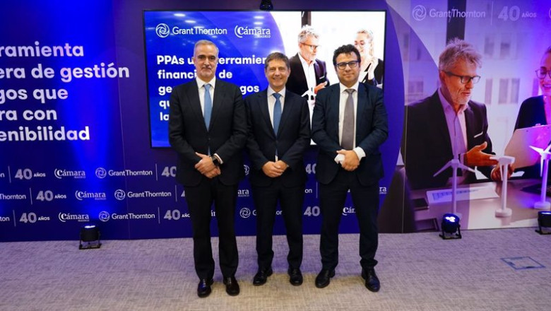 Fernando Herrero, socio de Valoraciones de Instrumentos Financieros en Grant Thornton; Eduardo Tapia, socio de Fiscal de Grant Thornton; y José Manuel López, socio de Auditoría y Assurance no Financiero en Grant Thornton. | GRANT THORNTON ep fernando herrero socio de valoraciones de instrumentos financieros en grant thornton eduardo