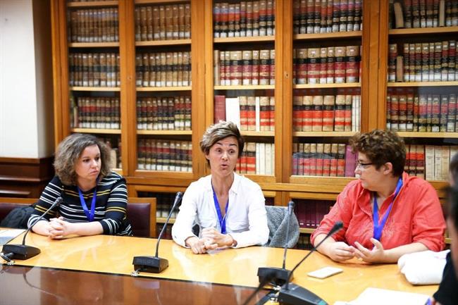 La ciclista Leire Olaberria en el Congreso | UNIDOS PODEMOS ep la ciclista leire olaberriacongreso
