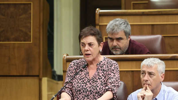 ep la diputada de eh bildu mertxe aizpurua y el portavoz de eh bilud en el congreso oskar matute en ep la diputada de eh bildu mertxe aizpurua y el portavoz de eh bilud en el congreso oskar matute en