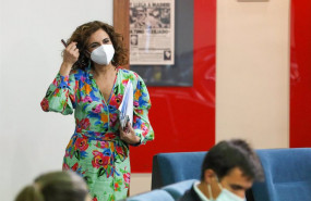 ep la ministra portavoz y ministra de hacienda maria jesus montero a su salida de una rueda de 20210525202503